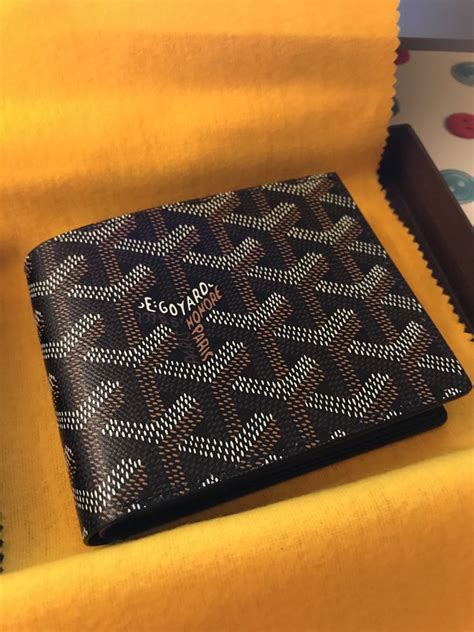 authentic goyard wallet.